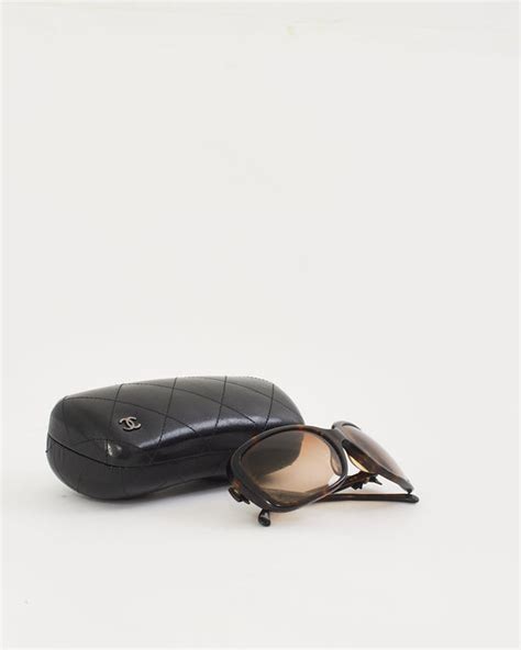 Chanel CH5171 Oversize Sunglasses .